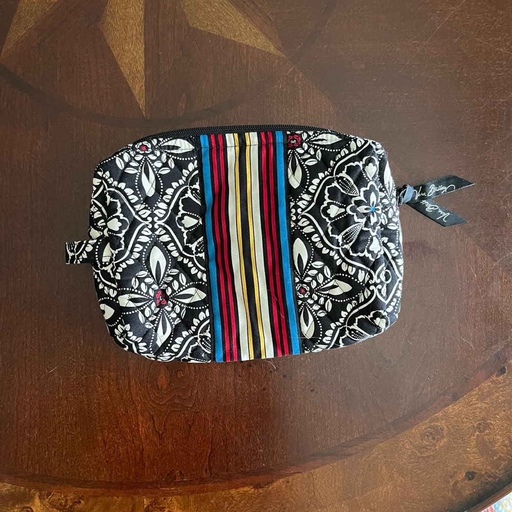 Vera Bradley travel pouch